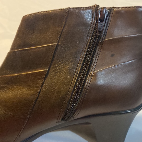 Earth Spirit Ankle Bootie size 8 leather upper Flora Brown - Picture 9 of 12